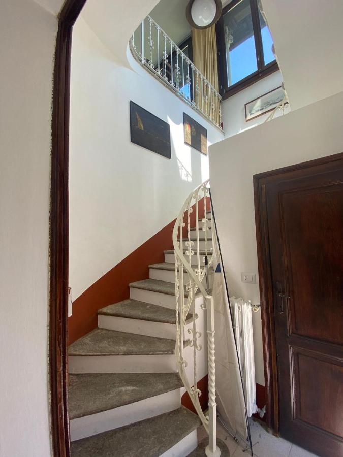 Villino Tarlarini Villa ลาเวโน มอมเบลโล ภายนอก รูปภาพ